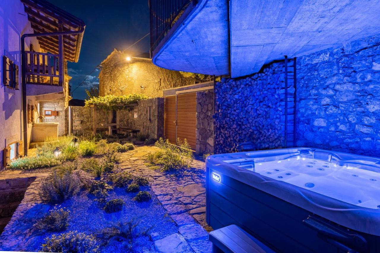 Karst House Zan Pliskovica With Private Pool Villa Dutovlje Exterior foto